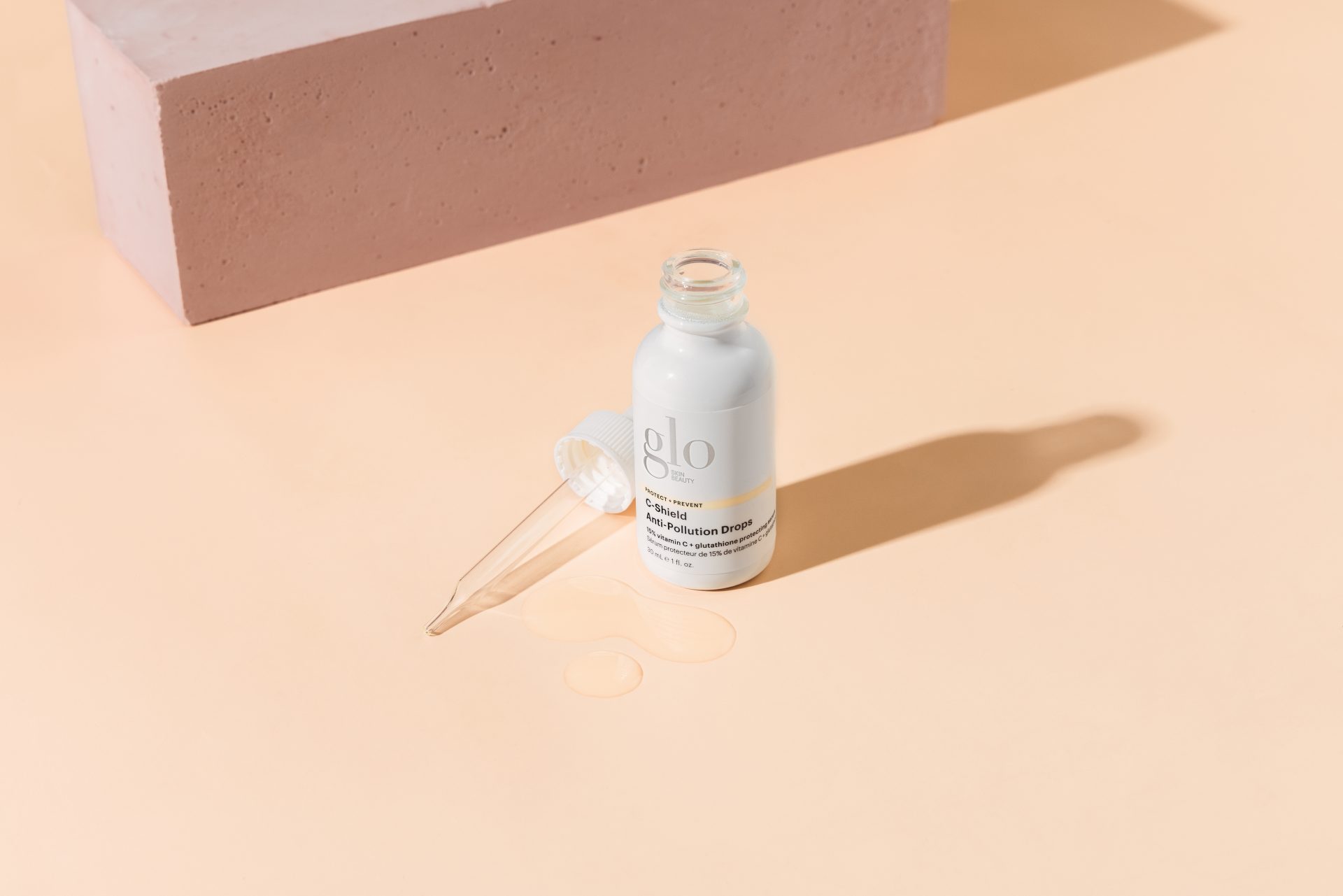 C-SHIELD APSAUGINIS SERUMAS NUO APLINKOS TARŠOS / PROTECT+PREVENT C-SHIELD ANTI-POLLUTION DROPS 1 C-SHIELD APSAUGINIS SERUMAS NUO APLINKOS TARŠOS / PROTECT+PREVENT C-SHIELD ANTI-POLLUTION DROPS 1